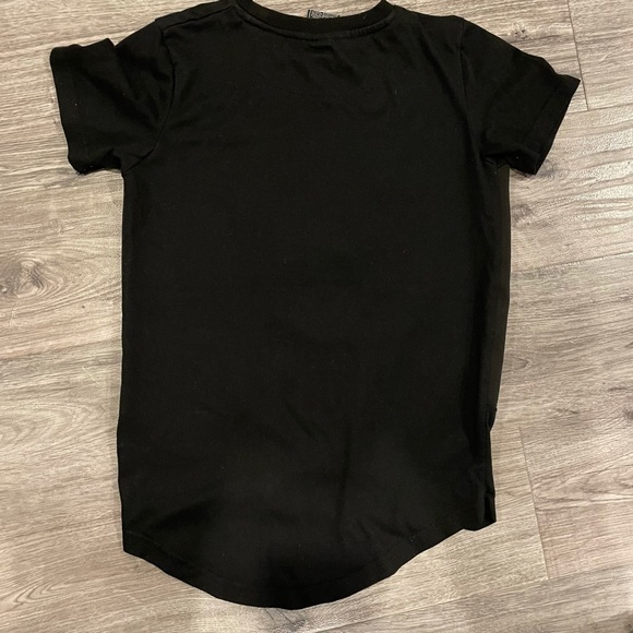 Youth Rocawear Gold and Black T Shirt - Picture 3 of 6